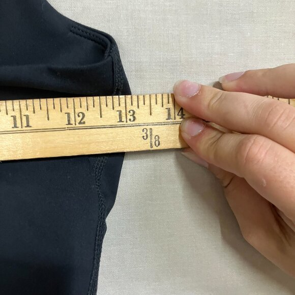 NWT Blogilates Women's Size XS Black Ruffle Tank Top Cropped Athleisure Shirt - Picture 11 of 12